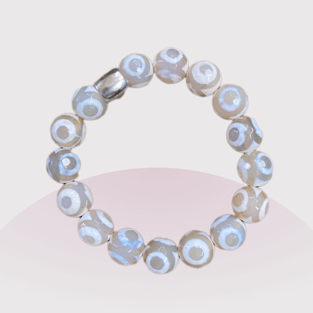 Silpada Elegant Cream and White “Safari” Beaded Bracelet B3007 - Picture 2 of 7
